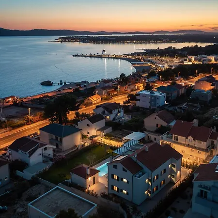 Bianca Vila Brodarica (Sibenik-Knin)